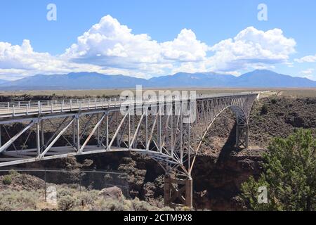 Rio Grande Gorge Bridge in Arroyo, USA Stockfoto