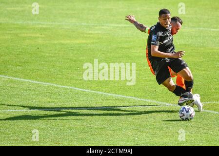 LUBIN, POLEN - 20. SEPTEMBER 2020: Spiel der polnischen Fußball-Topliga PKO Ekstraklasa zwischen KGHM Zaglebie Lubin gegen Cracovia 1:1. In Aktion Rivaldinho Stockfoto