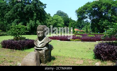 Bogor. Indonesien - 20. Oktober 2019: Sudjana Kassan Park im Botanischen Garten Bogor in West Java. Stockfoto