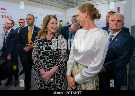 Am 11. August 2020 besuchen Außenminister Mike Pompeo und Frau Susan Pompeo das Patton Museum in Pilsen, Tschechische Republik, um die Rolle der USA bei der Befreiung der Tschechoslowakei während des Zweiten Weltkriegs zu würdigen Stockfoto
