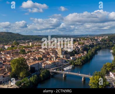Luftbild von mittelalterlichen Häusern in der Altstadt von Cahors, Frankreich Stockfoto