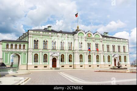 Kasan, Russland – 24. Juni 2017. Außenansicht des Gouverneurspalasts, Wohnungsverwaltung des Präsidenten der Republik Tatarstan Stockfoto