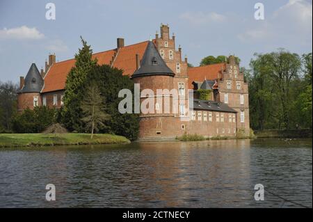 Herden, Wasserschloss, im 16. Jahrhundert von Henric de Suer und seinem Sohn Johann erbaut Stockfoto