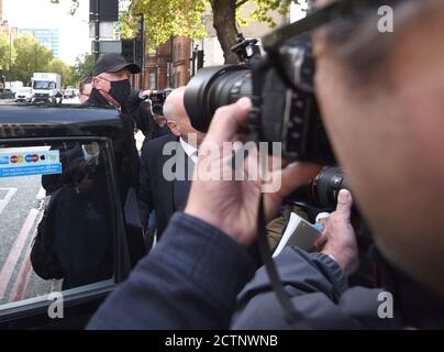 Foto Muss Gutgeschrieben Werden ©Alpha Press 079965 24/09/2020 Boris Becker Erscheint am Westminster Magistrate Court in London Stockfoto