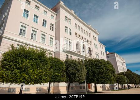 Eingang zum Rektorat der Universität Zadar, Kroatien. Stockfoto