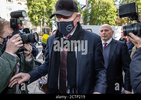 Boris Becker, Tennislegende Boris Becker plädierte heute auf nicht schuldig zu 19 Anschuldigungen des Versäumens, Geld und Eigentum während der Konkursvernehmungen offen zu legen. Stockfoto