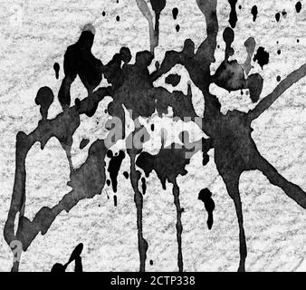 Graues Aquarell bckground, schwarze Tropfen auf weißem Tuch. Stockfoto