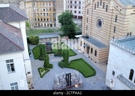 Budapest, Ungarn - 10/07/2020: Blick auf die Straßen der Stadt Budapest, Ungarn Stockfoto