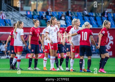 Bielsko Biala, Polen. September 2020. Malgorzata Grec (C) aus Polen in Aktion während des UEFA Women's EURO 2021 Qualifying match zwischen Polen und der Tschechischen Republik im Bielsko-Biala City Stadium gesehen. (Endstand; Polen 0:2 Tschechische Republik) Credit: SOPA Images Limited/Alamy Live News Stockfoto