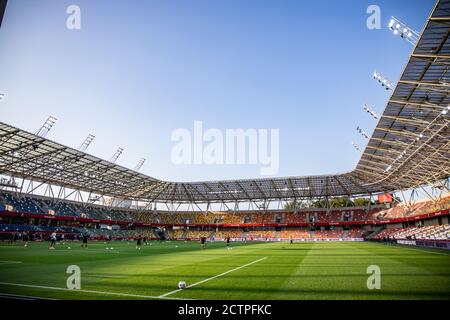 Bielsko Biala, Polen. September 2020. Eine allgemeine Ansicht des Bielsko-Biala Stadtstadions am Tag der UEFA Women's EURO 2021 Qualifikationsspiel zwischen Polen und der Tschechischen Republik. (Endstand; Polen 0:2 Tschechische Republik) Credit: SOPA Images Limited/Alamy Live News Stockfoto