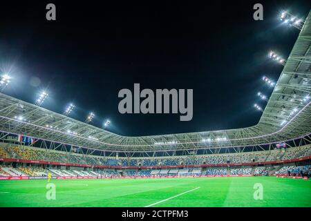 Bielsko Biala, Polen. September 2020. Ein allgemeiner Blick auf Bielsko-Biala Stadtstadion in der Nacht das UEFA Frauen-EM 2021-Qualifikationsspiel zwischen Polen und Tschechien. (Endstand; Polen 0:2 Tschechische Republik) Credit: SOPA Images Limited/Alamy Live News Stockfoto