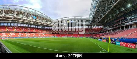 Moskau, Russland – 20. Juni 2017. Innenansicht des Stadions Spartak Moscow in Moskau, mit Platz und Tribünen, vor dem FIFA Confederations Cup 2017 Stockfoto