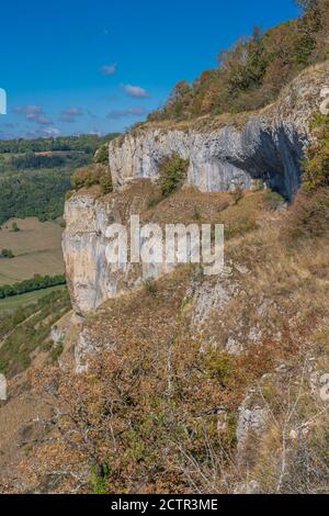 Baume les messieurs, Frankreich - 09 01 2020: Details von Klippen aus einem belvedere Stockfoto