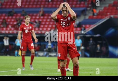 Budapest, Ungarn. 21. Sep, 2020. firo: 24.09.2020 Fuvuball, Fußball UEFA Super Cup 2020 FCB FC Bayern Mvºnchen München - Sevilla FC Benjamin Pavard, enttäuscht Credit: dpa/Alamy Live News Stockfoto