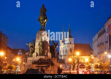 St. Florian Kirche und Grunwald Statue in Krakau. Krakau, Kleinpolen, Polen. Stockfoto