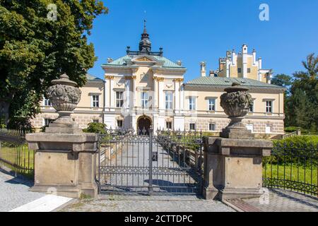 Klasicistni zamek, Svetla nad Sazavou, Kraj Vysocina, Ceska republika / classicist chateaux Svetla nad Sazavou, Vysocina Region, Tschechische republik Stockfoto