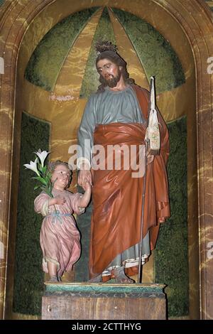 Segovia, España, Hiszpania, Spanien, Spanien; Kathedrale - Statue des heiligen Josef mit Jesus. Kathedrale - Statue von St. Joseph mit Jesus. Figura Józefa Stockfoto