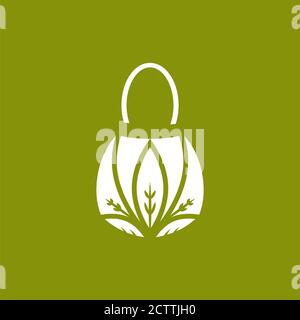 Einkaufstasche im floralen Stil. Logo für Naturprodukte. Wiederverwenden oder recyceln Öko-Paket für Produkte oder Lebensmittel. Flaches Symbol isoliert auf grün. vector illustrati Stock Vektor