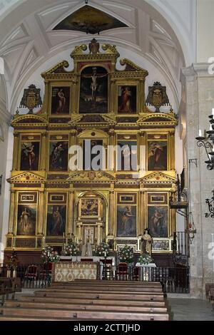 Pastrana España, Hiszpania, Spanien, Spanien; Hauptaltar in der Pfarrkirche (Stiftskirche); El Altar Bürgermeister de la iglesia parroquial Colegiata Stockfoto