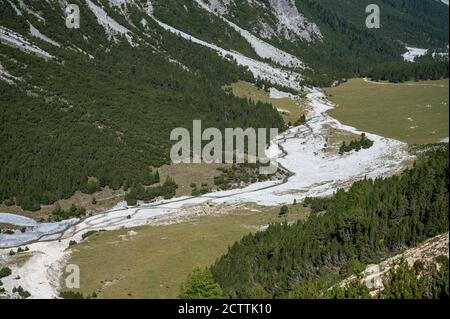 Blick ins wilde Val Plavna Stockfoto