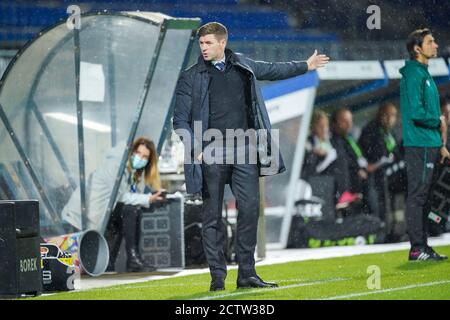 TILBURG, NIEDERLANDE - SEPTEMBER 24: Trainer Steven Gerrard vom Rangers FC während des UEFA Europa League dritten Qualifikationsrunde Spiel zwischen Willem II und Rangers FC im Koning Willem II Stadium am 24. September 2020 in Tilburg, Niederlande *** Local Caption *** Steven Gerrard Stockfoto