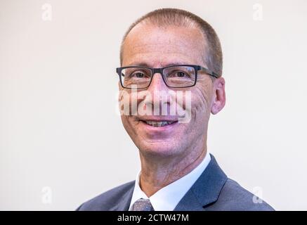 Schwerin, Deutschland. September 2020. Kai-Uwe Theede, Präsident des Amtsgerichts Schwerin. Theede wird Präsident des Oberlandesgerichts (OLG) in Rostock. Quelle: Jens Büttner/dpa-Zentralbild/dpa/Alamy Live News Stockfoto