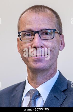 Schwerin, Deutschland. September 2020. Kai-Uwe Theede, Präsident des Amtsgerichts Schwerin. Theede wird Präsident des Oberlandesgerichts (OLG) in Rostock. Quelle: Jens Büttner/dpa-Zentralbild/dpa/Alamy Live News Stockfoto