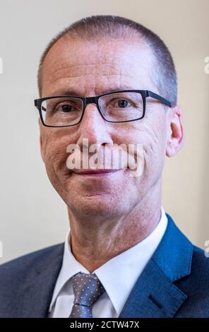 Schwerin, Deutschland. September 2020. Kai-Uwe Theede, Präsident des Amtsgerichts Schwerin. Theede wird Präsident des Oberlandesgerichts (OLG) in Rostock. Quelle: Jens Büttner/dpa-Zentralbild/dpa/Alamy Live News Stockfoto