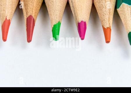 Makrofotografie von duboc Buntstiften, Hintergrund, Kopierraum. Stockfoto