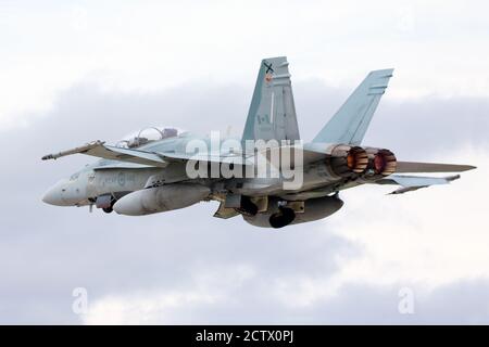 Eine Royal Canadian Air Force (RCAF) CF-18 Hornet auf der Airshow London 2020 Skydrive. Stockfoto