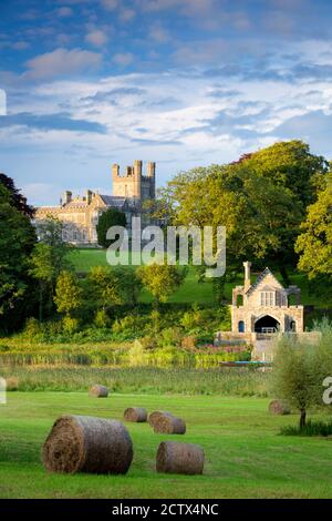 Crom Castle - der angestammten Heimat zu Herr Erne und Crichton Familie, County Fermanagh, Nordirland, Großbritannien Stockfoto