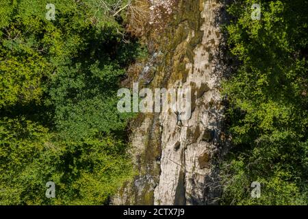 Vier Wasserfall Spaziergang in Brecon von Drone Stockfoto