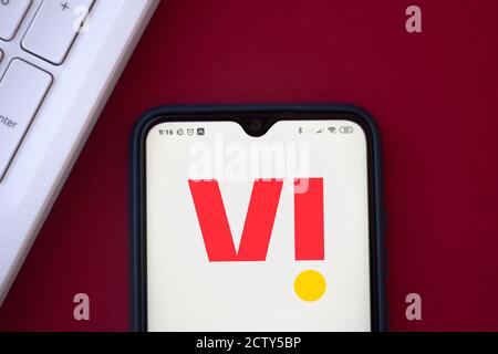 In dieser Abbildung ist das Vodafone Idea Limited (VI)-Logo auf einem Smartphone zu sehen. Stockfoto