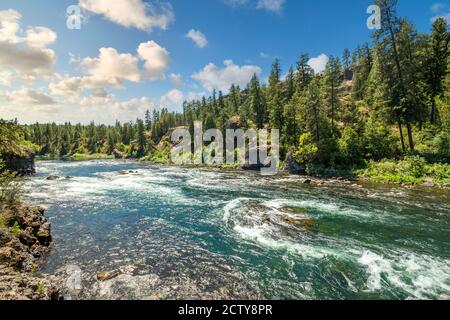 Der Spokane River vom Riverside State Park in Spokane Washington, USA aus gesehen Stockfoto