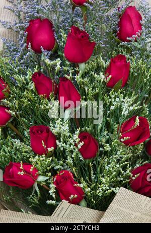 Blumen zum Verkauf auf Blumenmarkt, Chongqing, Yangtze Fluss, Chongqing Provinz, China Stockfoto