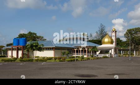 Bandar Sahabat, Sabah, Malaysia: Masjid Bandar Sahabat, die Moschee der Stadt Sahabat Stockfoto