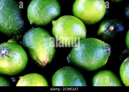 Haufen frischer Limetten - Hintergrund Stockfoto