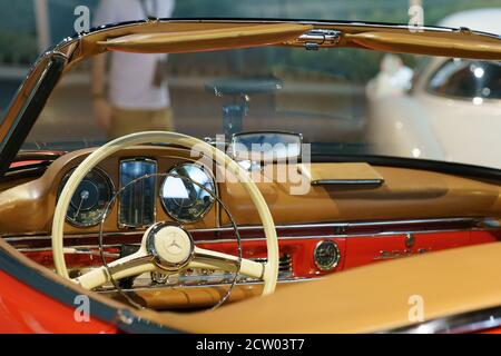 Mercedes-Benz SL Oldtimer in Deutschland Stockfoto