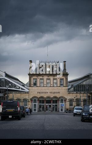 Eingang Zum Bahnhof Preston Stockfoto