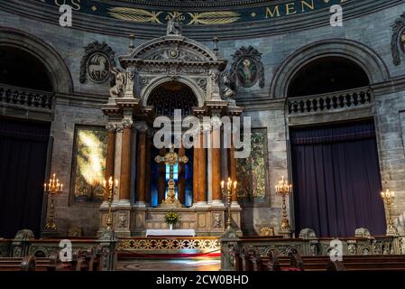 Altar der Frederikskirche (Frederikskirche) oder der Marmorkirche (Marmorkirken), einer evangelisch-lutherischen Kirche in Kopenhagen, Dänemark Stockfoto