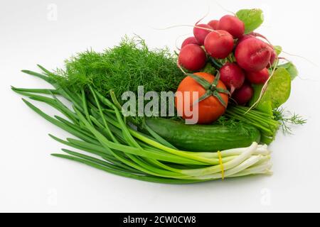 Gemüse und Gemüse auf weißem Hintergrund Nahaufnahme Stockfoto