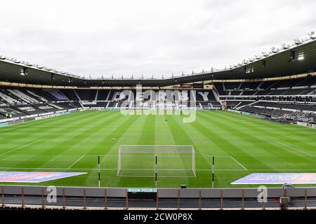 DERBY, ENGLAND. 26. SEPTEMBER 2020 Gesamtansicht des Pride Park, Heimat von Derby County während des Sky Bet Championship-Spiels zwischen Derby County und Blackburn Rovers im Pride Park, Derby am Samstag, 26. September 2020. (Quelle: Jon Hobley, Mi News) Stockfoto