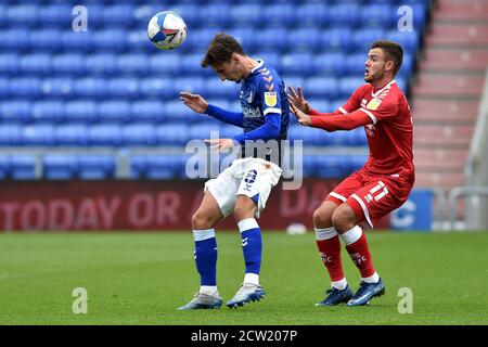 Oldham, Großbritannien. September 2020. OLDHAM, ENGLAND. 26. SEPTEMBER 2020 Oldham's Callum Whelan vor dem Sky Bet League 2 Spiel zwischen Oldham Athletic und Crawley Town im Boundary Park, Oldham am Samstag 26. September 2020. (Kredit: Eddie Garvey - MI News ) Kredit: MI Nachrichten & Sport /Alamy Live Nachrichten Stockfoto