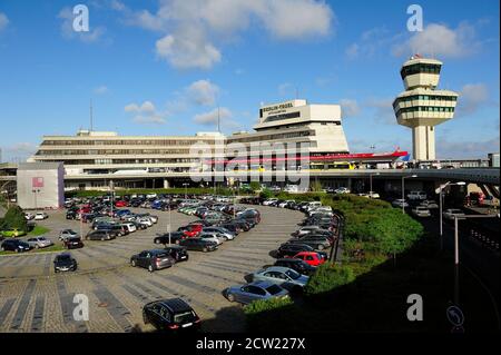 flughafen, Flughäfen, berlin, Berlin-tegel, Gebäude, Hauptstadt, Hauptstädte, Städte, Stadt, Tag, Reise, reisen, Reisen Stockfoto