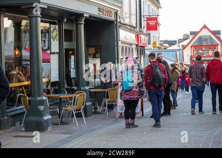 Keswick, Cumbria, Großbritannien. September 2020. Mit der R-Zahl steigt das Leben geht auf i Keswick in der englischen Lake District, die stark abhängig von der Gastfreundschaft Handel und Tourismus Credit: PN News/Alamy Live News Stockfoto