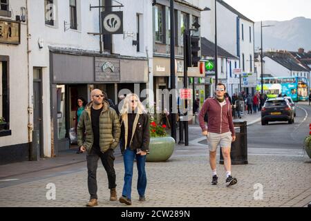 Keswick, Cumbria, Großbritannien. September 2020. Mit der R-Zahl steigt das Leben geht auf i Keswick in der englischen Lake District, die stark abhängig von der Gastfreundschaft Handel und Tourismus Credit: PN News/Alamy Live News Stockfoto