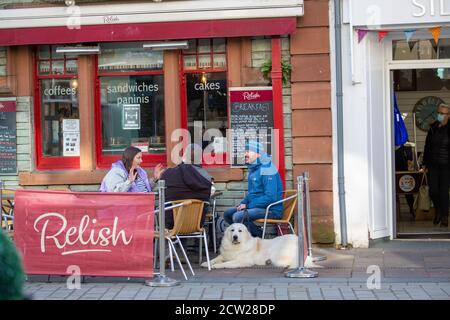 Keswick, Cumbria, Großbritannien. September 2020. Mit der R-Zahl steigt das Leben geht auf i Keswick in der englischen Lake District, die stark abhängig von der Gastfreundschaft Handel und Tourismus Credit: PN News/Alamy Live News Stockfoto