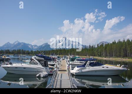 Jackson Lake und Coulter Bay Marina, Grand Teton National Park, Wyoming, USA Stockfoto