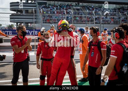 Schumacher Mick (ger), Prema Racing, Dallara F2 2018, Portrait, feiert seinen Sieg beim 10. Lauf der FIA Formel 2 Meisterschaft 2020 aus Stockfoto