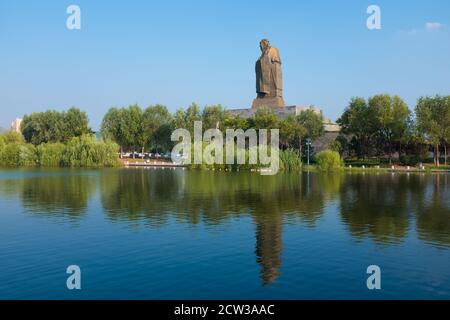 Eine Statue des großen Konfuzius Stockfoto